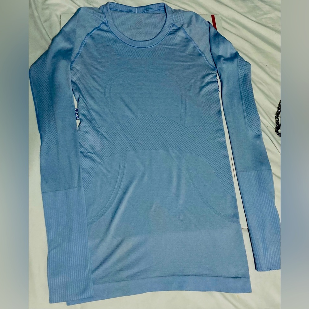 Lululemon swiftly tech